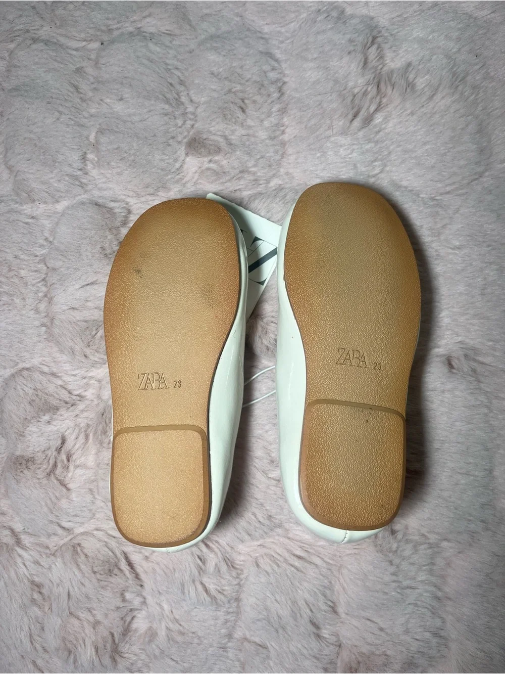 ZARA Girls' Off-White Mary Jane Dress Shoes